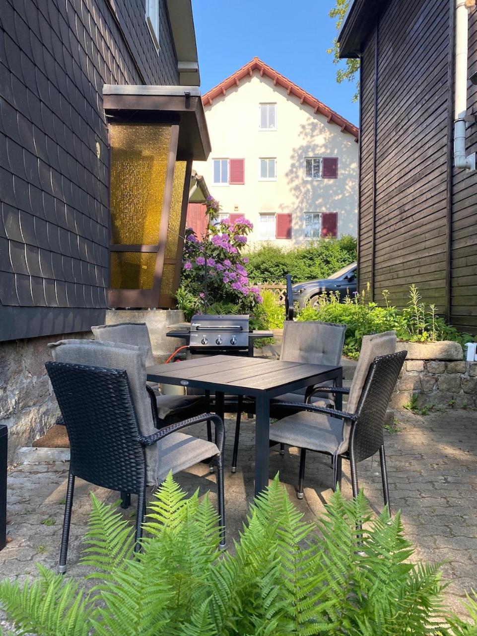 Townhouse Am Kurpark - Top Bewertet Von Familien! Ruhig, Zentral - Mit Terrasse, Parkplatz, Wallbox, Grill, Und Inklusive Waeschepaket Braunlage Exteriör bild